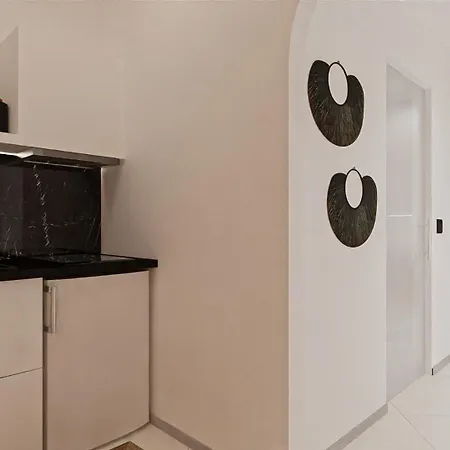 Christine Apartamento