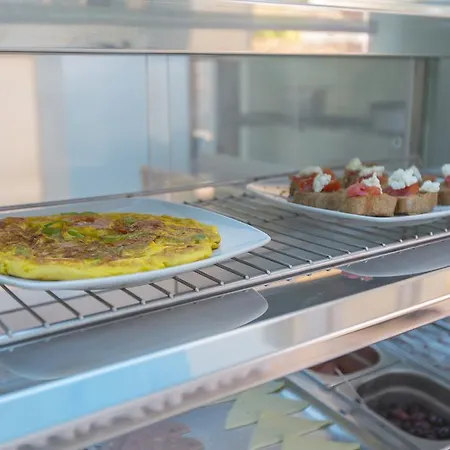 Christine * Agia Anna (Naxos)